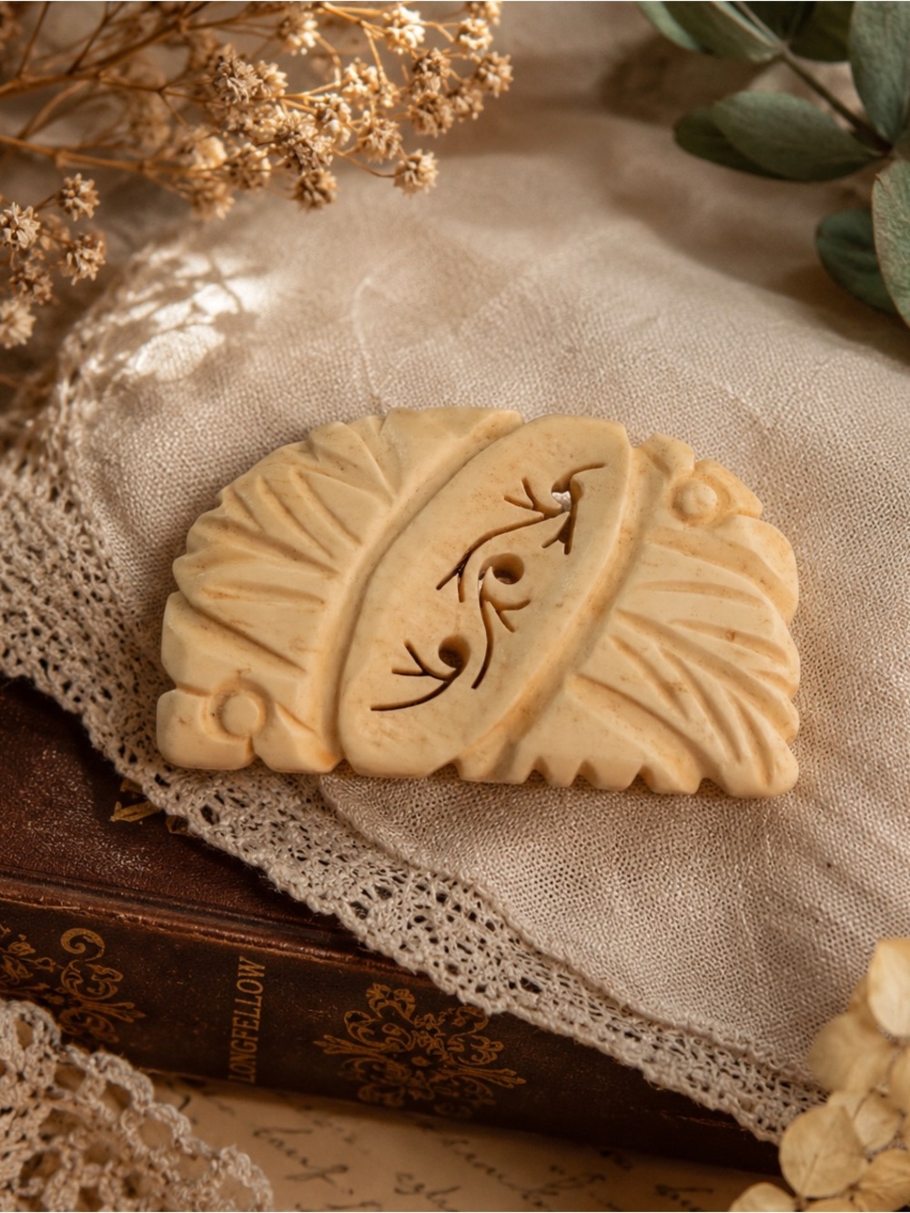 Vintage Carved Leaf Face Brooch Pin Cream Ivory Lucite Resin Boho Cottagecore